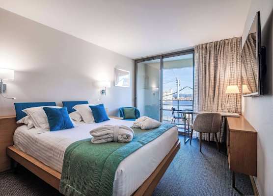 Best Western Premier Hôtel du Vieux-Port 1
