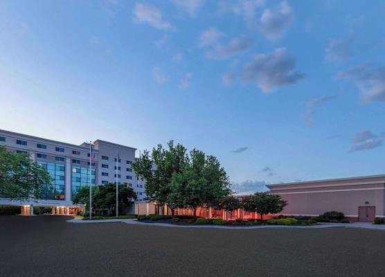 Randolph Hotel Liverpool Syracuse Airport West, Trademark 1