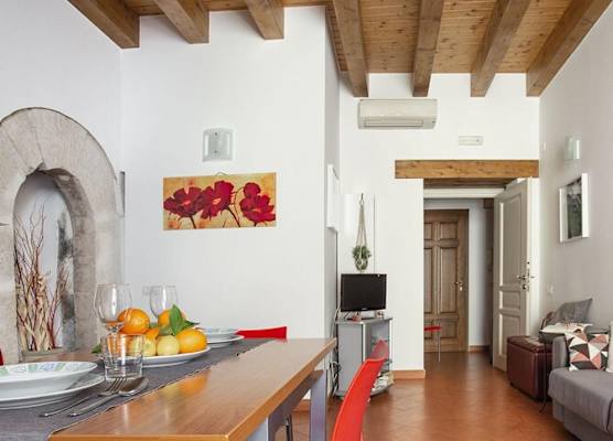 Salomone Apartment 2 1
