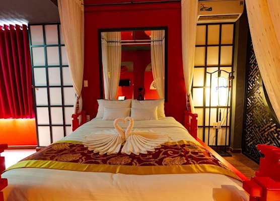 Language Exchange Hotel 3 1