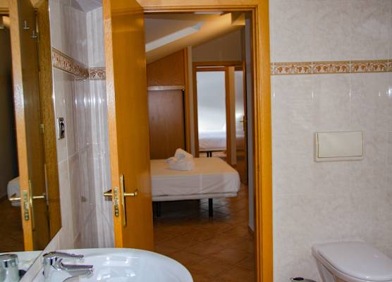 APARTAMENTS COLELLS 1