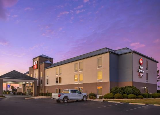 Best Western Plus Madison 1