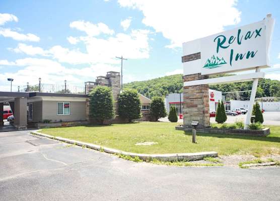 Relax Inn Bradford 1
