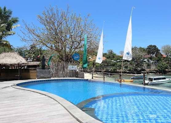 Le Nusa Beach Club 1
