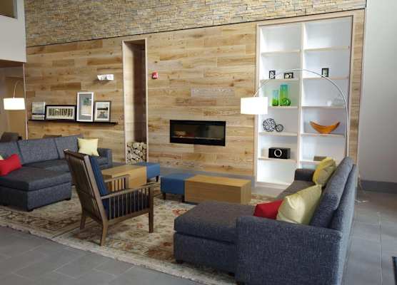Country Inn & Suites by Radisson, Lawrence, KS 1