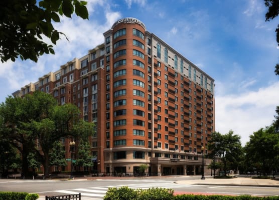 Courtyard by Marriott Washington Capitol Hill/Navy Yard 1