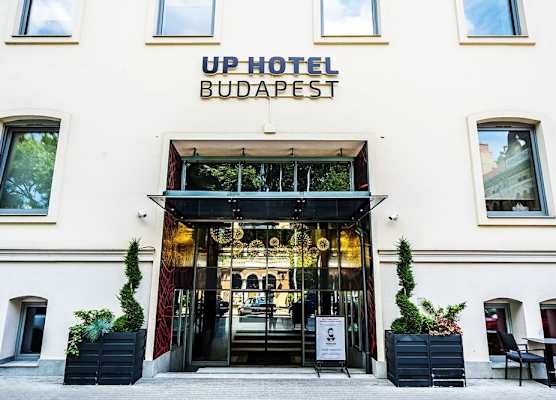 Up Hotel Budapest 1