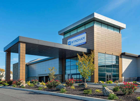 Wyndham Lancaster Resort and Convention Center 1