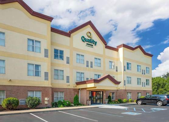 Quality Suites 1