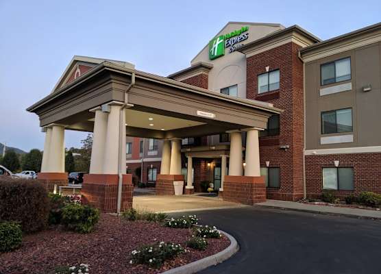 Holiday Inn Express & Suites CLAYPOOL HILL (RICHLANDS AREA) by IHG 1