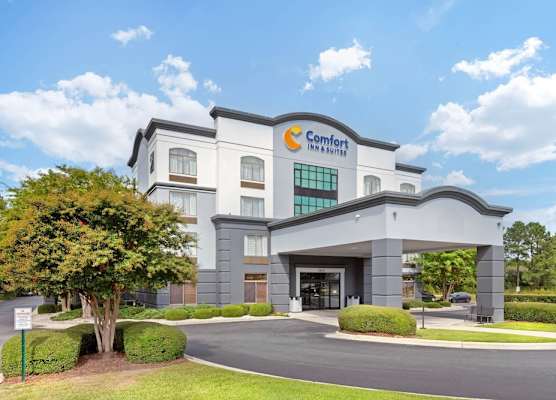 Comfort Inn & Suites Greenville Near East Carolina University 1