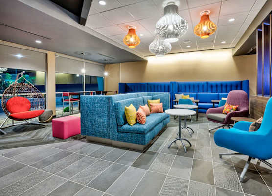 Tru By Hilton Comstock Park Grand Rapids, MI 1