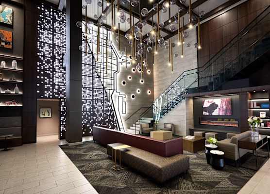 Hampton Inn & Suites Chicago-Downtown 1