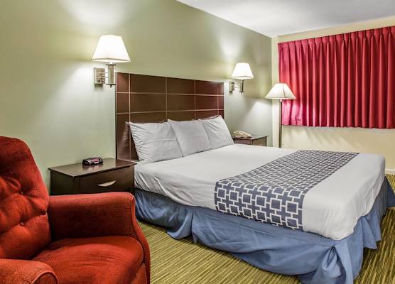 Rodeway Inn Groton - New London 1