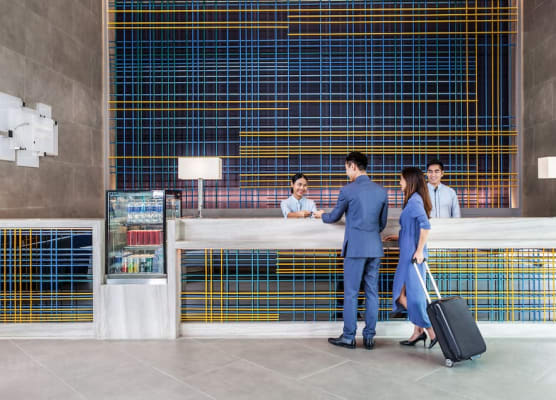 Holiday Inn Express BANGKOK SOI SOONVIJAI by IHG 1