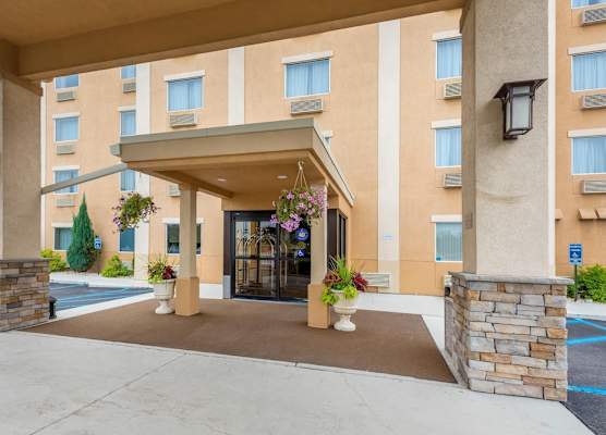 Comfort Inn & Suites Wilkes Barre - Arena 1