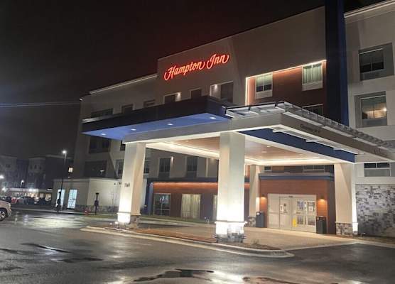 Hampton Inn Glendale Milwaukee, Wi 1