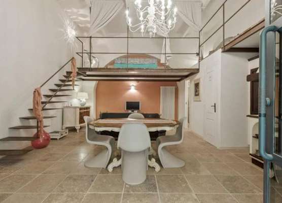 Shabby Loft in Colosseum 1