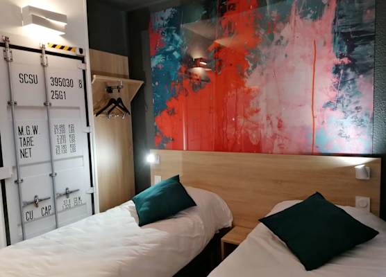 Kyriad Direct Orleans - Olivet - La Source 1
