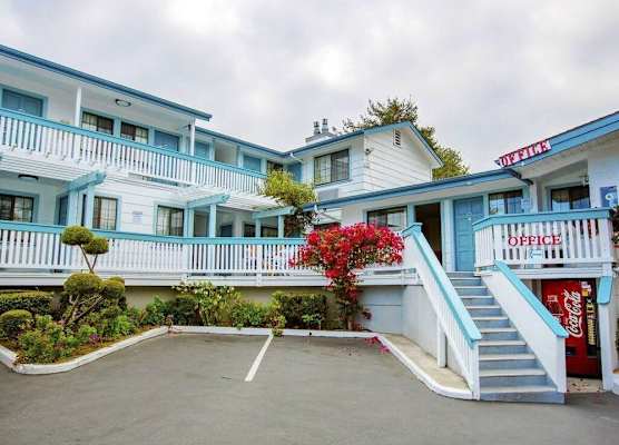 Arbor Inn Monterey 1