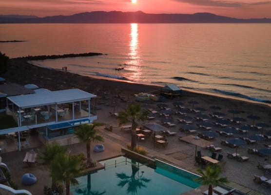 Vergina Beach Resort 1