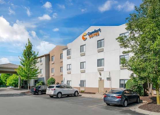 Comfort Suites Auburn Hills-Detroit 1