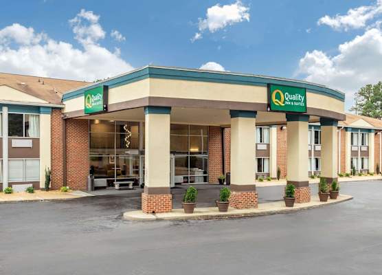 Quality Inn & Suites Apex - Holly Springs NC 1