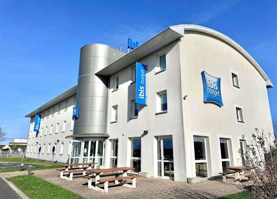 Hotel Ibis Budget Cosne Sur Loire 1