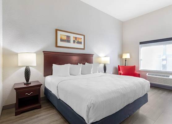 Country Inn & Suites by Radisson, Jacksonville West, FL 1