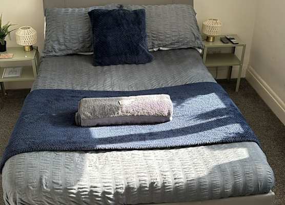 Thornton Awesome Stay 3 1