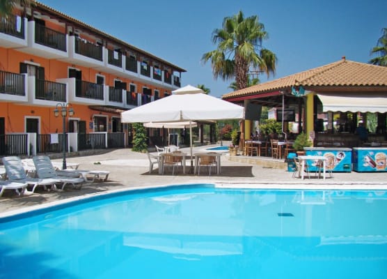 Blue Palm Hotel 1