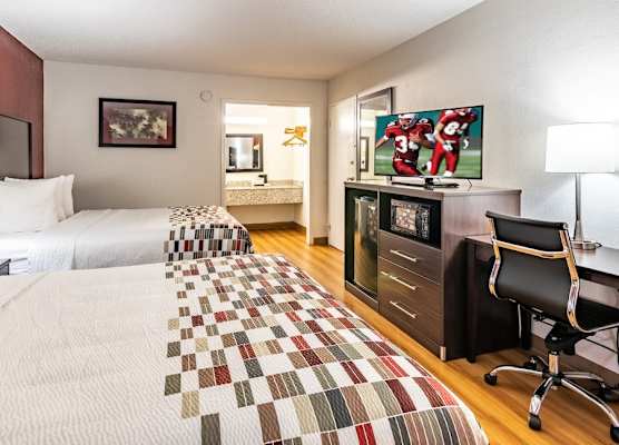 Red Roof Inn Forsyth 1
