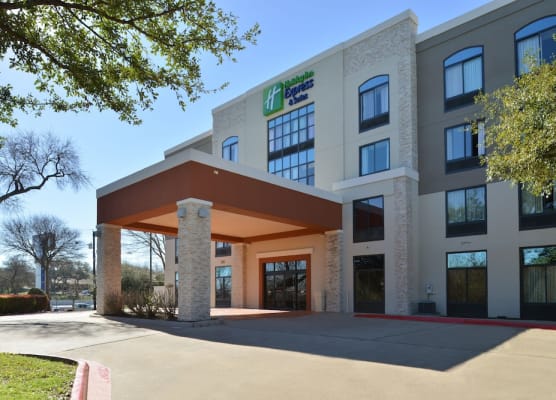 Holiday Inn Express & Suites AUSTIN NORTH CENTRAL by IHG 1