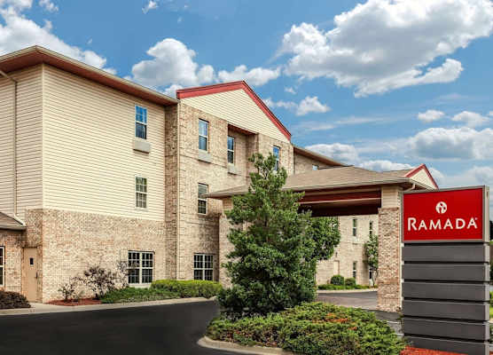 Ramada by Wyndham Sellersburg/Louisville North 1