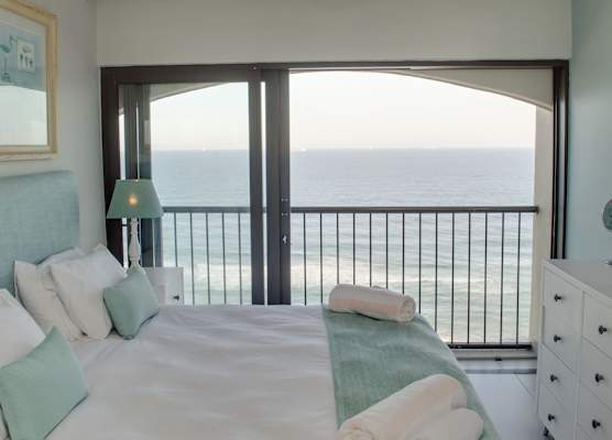 1002 Bermudas - by Stay in Umhlanga 1