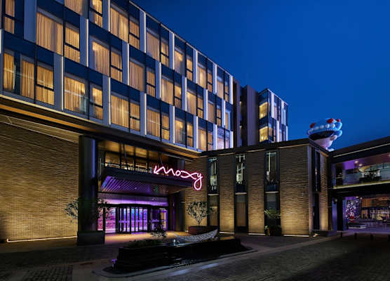 Moxy Xi'an Downtown 1