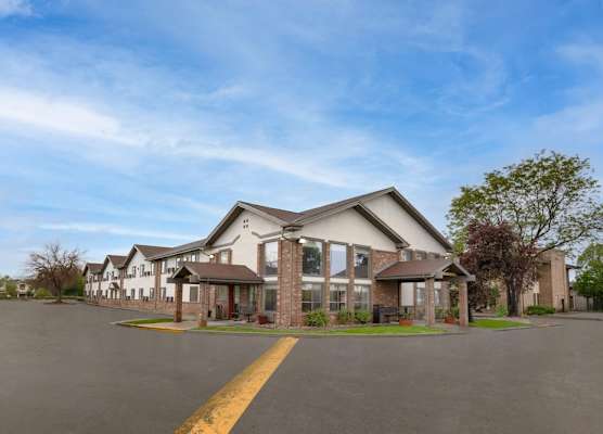 Super 8 by Wyndham Longmont/Twin Peaks 1