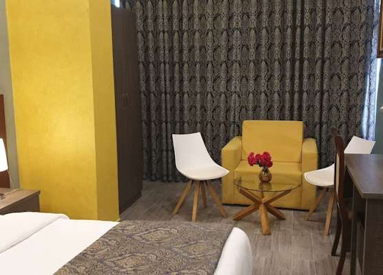Comfort Hotel 1
