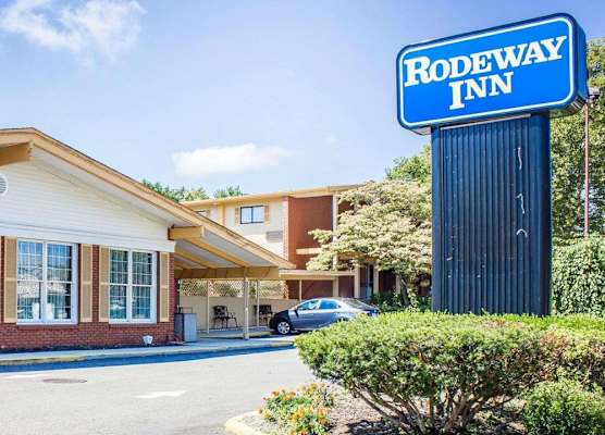 Rodeway Inn Huntington Station - Melville 1
