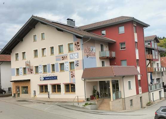 Hotel-Gasthof Zum Oberen Wirt 1
