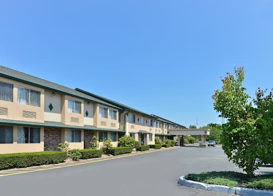Americas Best Value Inn New Paltz 1