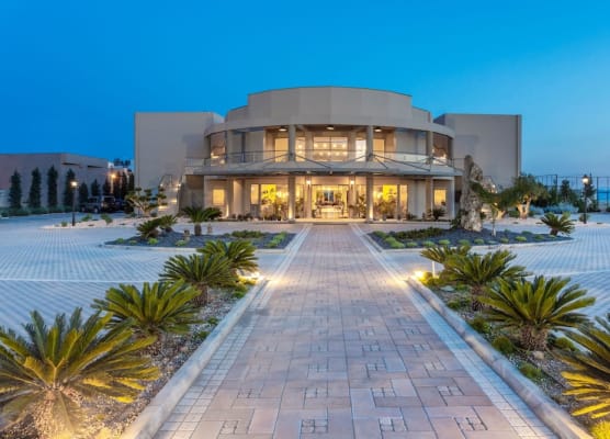 Elysian Luxury Hotel and Spa 1