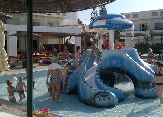 Dodeca Sea Resort 1