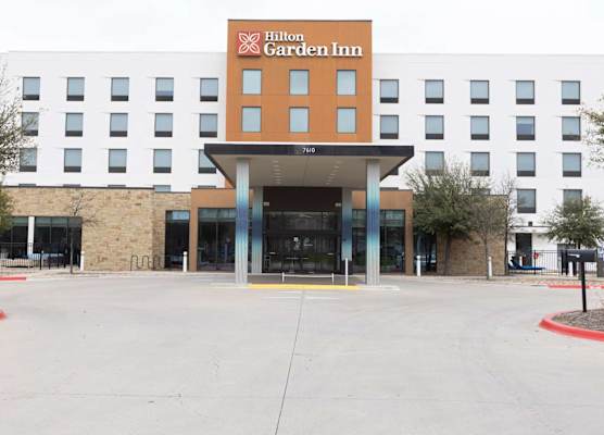 Hilton Garden Inn Austin Airport 1