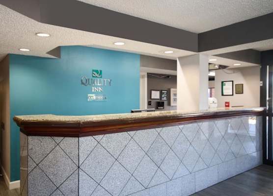 Quality Inn Clinton - Laurens I-26 1