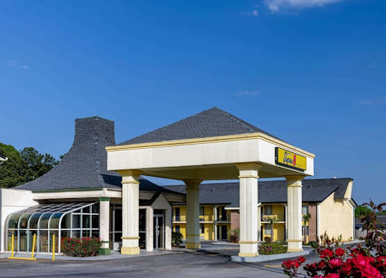 Super 8 by Wyndham McDonough GA 1