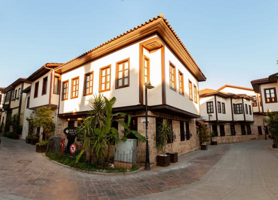 The Suite Apart Hotel 1