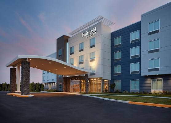 Fairfield by Marriott Inn & Suites Middletown 1