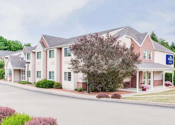 Microtel Inn & Suites by Wyndham Olean 1