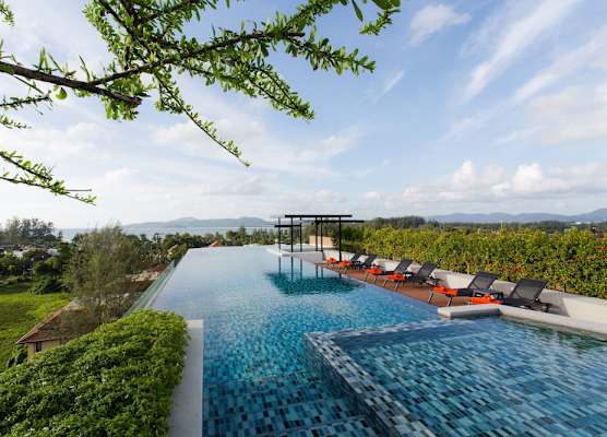 6th Avenue Surin Beach - Official Account 1